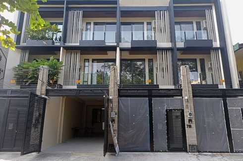 4 Bedroom House for sale in Univ. Phil. Village, Metro Manila