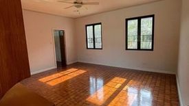 4 Bedroom House for rent in Dasmariñas North, Metro Manila near MRT-3 Magallanes