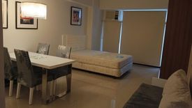 Condo for rent in San Lorenzo, Metro Manila