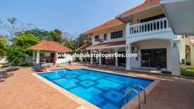 4 Bedroom House for sale in Luang Nuea, Chiang Mai