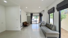 4 Bedroom Townhouse for rent in Bang Lamung, Chonburi