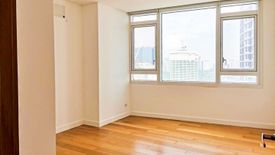 2 Bedroom Condo for sale in Park Terraces, San Lorenzo, Metro Manila near MRT-3 Ayala