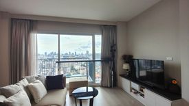 2 Bedroom Condo for sale in Life Ratchadapisek, Huai Khwang, Bangkok near MRT Huai Khwang