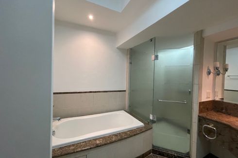 3 Bedroom Condo for rent in Pacific Plaza Condominium, Urdaneta, Metro Manila near MRT-3 Ayala