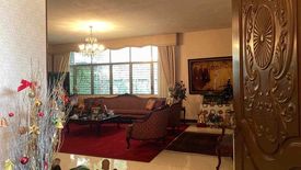 House for sale in Greenhills, Metro Manila near MRT-3 Santolan