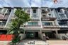 3 Bedroom Townhouse for rent in Sam Sen Nok, Bangkok near MRT Chok Chai 4
