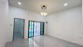 2 Bedroom Townhouse for sale in Chalong, Phuket