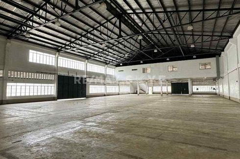 Warehouse / Factory for rent in Talon Dos, Metro Manila