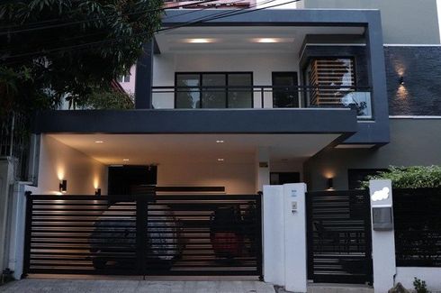 5 Bedroom House for sale in Pamplona Tres, Metro Manila