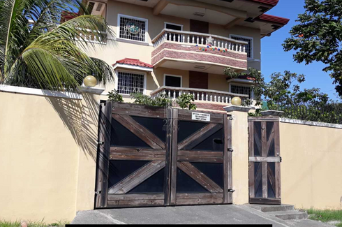 9 Bedroom House for sale in Western Bicutan, Metro Manila