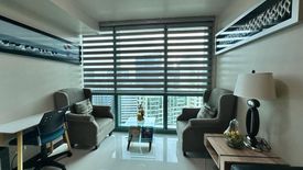 1 Bedroom Condo for rent in 8 Forbestown Centre, Taguig, Metro Manila