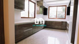 4 Bedroom Townhouse for sale in Horseshoe, Metro Manila near LRT-2 Gilmore