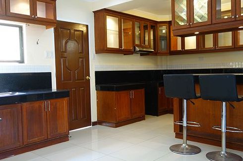 5 Bedroom House for sale in Lawaan II, Cebu