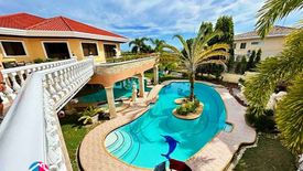 7 Bedroom House for sale in Poblacion Occidental, Cebu