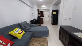 2 Bedroom Condo for rent in Flair Towers, Highway Hills, Metro Manila near MRT-3 Boni