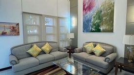 5 Bedroom Condo for sale in BF Resort Village, Talon Dos, Metro Manila