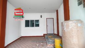 3 Bedroom Townhouse for sale in Maha Sawat, Nonthaburi