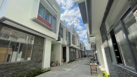 3 Bedroom Townhouse for sale in Bahay Toro, Metro Manila near LRT-1 Roosevelt