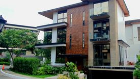 5 Bedroom House for sale in McKinley Hill, Metro Manila