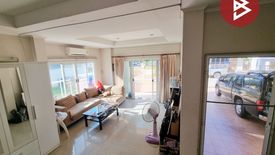 3 Bedroom House for sale in Saen Saep, Bangkok