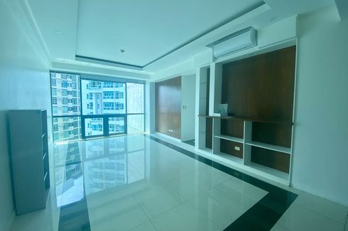 2 Bedroom Condo for sale in BGC, Metro Manila near MRT-3 Buendia