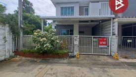 3 Bedroom Townhouse for sale in Sam Phran, Nakhon Pathom