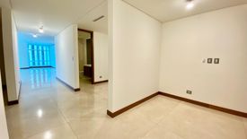 3 Bedroom Condo for sale in Two Roxas Triangle, Urdaneta, Metro Manila near MRT-3 Buendia