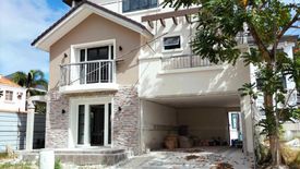 5 Bedroom House for sale in Almanza Dos, Metro Manila