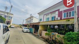 3 Bedroom Townhouse for sale in Bang Phra, Chachoengsao