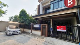 3 Bedroom Townhouse for sale in Nai Khlong Bang Pla Kot, Samut Prakan