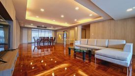 3 Bedroom Apartment for rent in Mitr Mansion, Khlong Toei Nuea, Bangkok near MRT Sukhumvit