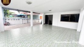 4 Bedroom House for sale in Bang Phli Yai, Samut Prakan