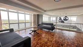 4 Bedroom Condo for sale in Alabang, Metro Manila