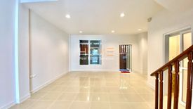 3 Bedroom Townhouse for sale in Baan Klang Muang Monte-Carlo, Lat Yao, Bangkok