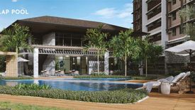 2 Bedroom Condo for sale in Woodsville Crest 3, Merville, Metro Manila