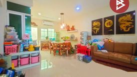 4 Bedroom Townhouse for sale in Bang Si Thong, Nonthaburi