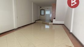 2 Bedroom Townhouse for sale in Nong Khang Phlu, Bangkok