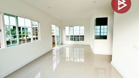 3 Bedroom House for sale in Dokmai, Bangkok