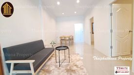 3 Bedroom Townhouse for sale in Lam Phak Kut, Pathum Thani