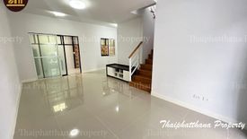 3 Bedroom Townhouse for sale in Racha Thewa, Samut Prakan