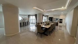 3 Bedroom Condo for sale in Bang Rak, Bangkok near BTS Saphan Taksin