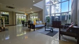 5 Bedroom House for rent in Khlong Toei, Bangkok near BTS Nana