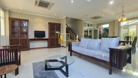 5 Bedroom House for rent in Khlong Toei, Bangkok near BTS Nana