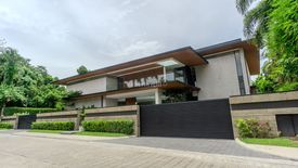 6 Bedroom House for sale in New Alabang Village, Metro Manila