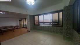 3 Bedroom Condo for sale in Tambo, Metro Manila