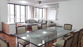 3 Bedroom Apartment for rent in Langsuan, Bangkok near BTS Ploen Chit