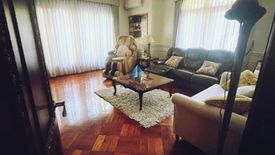 7 Bedroom House for sale in Dasmariñas North, Metro Manila near MRT-3 Magallanes