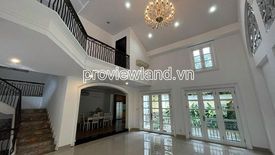 Cho thuê villa 4 phòng ngủ tại Đa Kao, Quận 1, Hồ Chí Minh