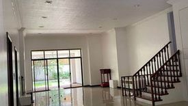 4 Bedroom House for rent in Dasmariñas North, Metro Manila near MRT-3 Ayala