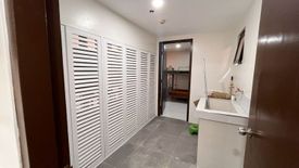 3 Bedroom Apartment for rent in Urdaneta, Metro Manila near MRT-3 Ayala